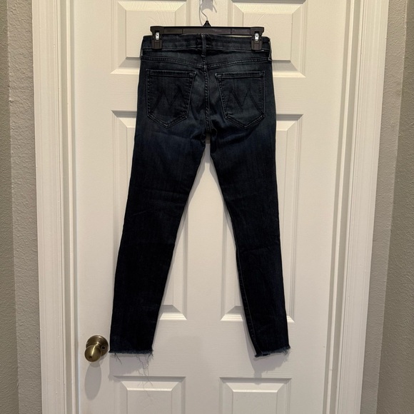 MOTHER The Looker Ankle Fray Jeans - Picture 12 of 14